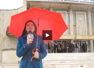 Cetatenii din Mangalia au iesit la vot de dimineata. Pe primul loc se afla optiunea pentru referendum mangalia