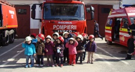 2300 de elevi şi preşcolari au vizitat subunităţile de pompieri