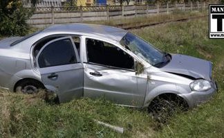 Accident fara victime in celebra curba de la 2 Mai