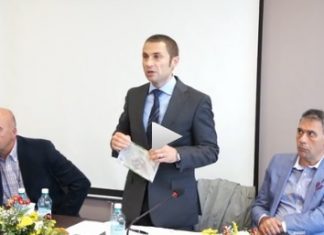 Cristian Radu ne promite: Mangalia si statiunile fara caini maidanezi pana la 1 mai 2014