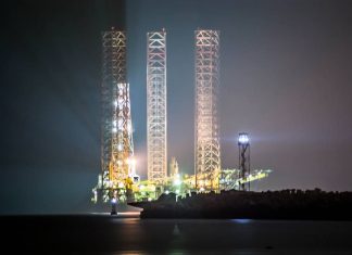 In capatul digului de la Mangalia