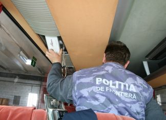 Pachete de tigari netimbrate descoperite in P.T.F. Vama Veche