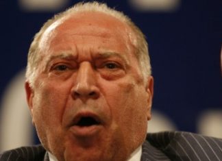 Dan Voiculescu, condamnat la zece ani de inchisoare cu executare si confiscarea unui teren si a unei cladiri, plus confiscarea a 5,8 milioane de lei de la fiicele mogulului.