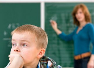 ADHD-ul afectează major performanțele școlare ale copiilor. Doar 61,8% dintre copiii cu deficit de atentie termina liceul.