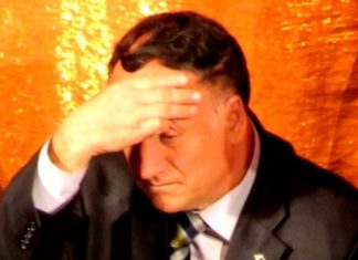 Primarul municipiului Pitesti, Tudor Pendiuc, retinut 24 de ore de procurorii DNA