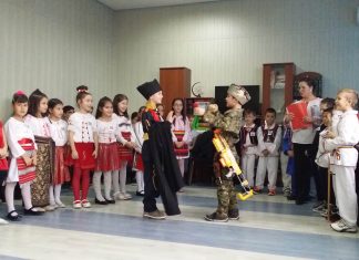 La Colegiul Economic Mangalia a fost sarbatorita Mica Unire