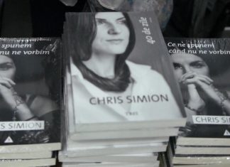 Chris Simion si-a lansat sambata cartea “40 de zile” la Mangalia