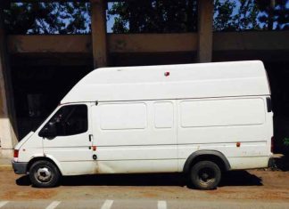 Ford Transit căutat în Bosnia-Herţegovina, descoperit în P.T.F. Negru Vodă