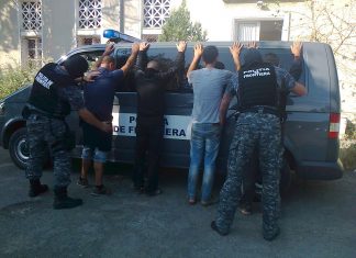 12 irakieni şi trei călăuze bulgare, reţinuţi de poliţiştii de frontieră constănţeni