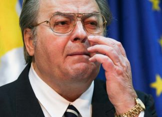 A murit Corneliu Vadim Tudor