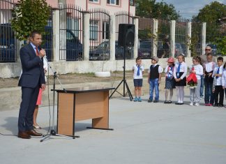 La două şcoli din Mangalia vor fi construite săli de sport