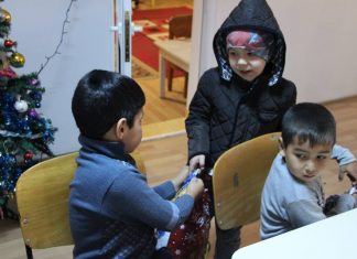 „Dăruind vei dobândi”, un proiect de suflet al elevilor din Tuzla