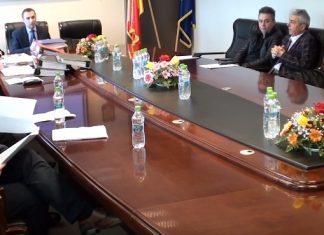 Şedinţa ordinară, sistată din lipsă de cvorum. Chiul in masa in randul consilierilor PSD.