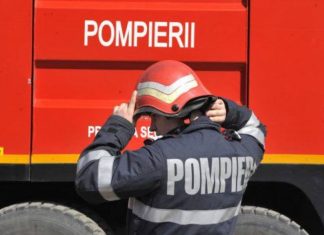 Alertă pe strada Oituz din Mangalia: casa scării unui bloc, inundată cu fum din cauza unui horn înfundat