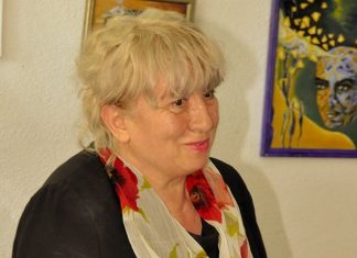La multi ani, Emilia Dabu!