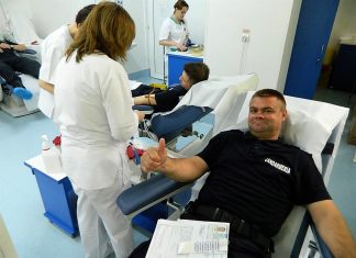 Jandarmii constănţeni au donat sânge pentru victimele unui accident rutier