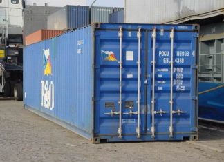 Piese auto susceptibile a fi contrafăcute, confiscate în Portul Constanţa Sud Agigea