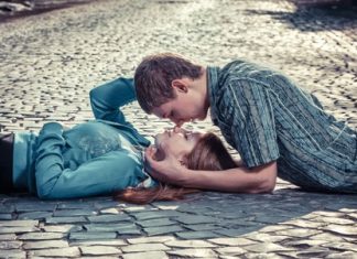 6 semne ale adolescentului îndrăgostit