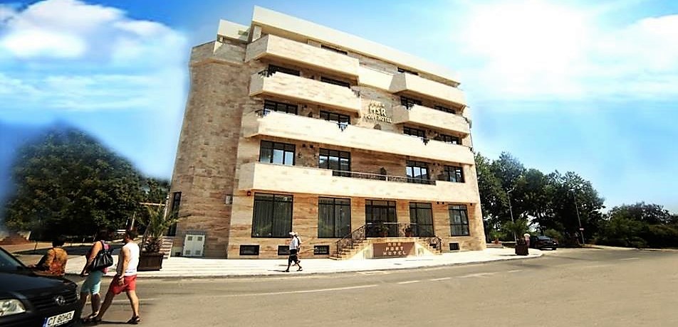 msr port hotel