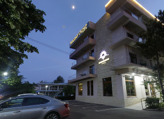 Turismul de pe Litoral, un nou maxim în 2017. Firma M.W.Import Export SRL (hotel Holiday Olimp) din Mangalia, cele mai mari afaceri pe litoralul românesc.