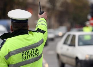 Fără permis și cu numere false la mașină. Așa a fost depistat un tânăr din Mangalia