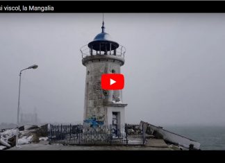 Lapovita si viscol, la Mangalia