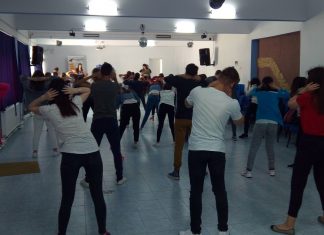 ”Dansez pentru sănătate”, FlashMob la Liceului Teoretic ”Nicolae Bălcescu”