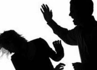 De ce încă mai există violență împotriva femeii?