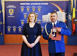 Jandarmul constănțean, plt.maj. Iancu Nicuşor, a primit Emblema de onoare a ministerului