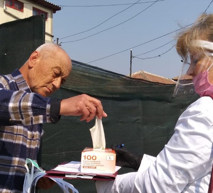 manusi pentru varstnici