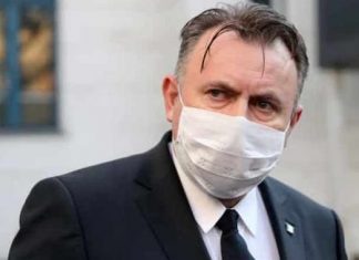 Nu tratați copiii cu antibiotice pentru a preveni infectarea cu COVID. Ce recomandă ministrul Sănătății