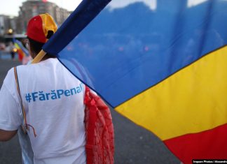 Iniţiativa cetăţenească de revizuire a Constituției ”Fără penali în funcţii publice” a fost adoptată de Camera Deputaților