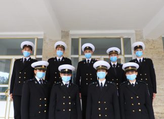 Ei sunt „boboceii” Colegiului Național Militar “Alexandru Ioan Cuza” Constanța care își sărbătoresc pentru prima oară ziua de naștere în căminul militar