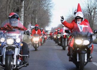 „Moșocicliștii” Bikerboyz vor împărți daruri în Ajun de Crăciun