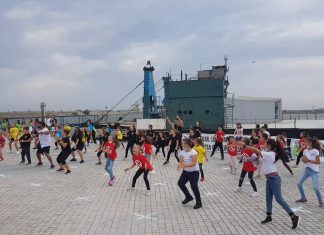 Mangalia: Flashmob Jerusalema Challenge