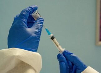 La Mangalia, centrele de vaccinare pentru populație vor funcționa în sălile de sport de la Liceul Teoretic Callatis și Școala Gimnazială Nr.1