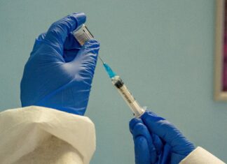 Faza 1 a campaniei de vaccinare a demarat și în județul Constanța
