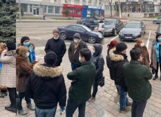 Proteste la Mangalia: 49 de familii sunt disperate că vor fi debranșate de la rețeaua spitalului, deși li s‑a spus să încheie contracte cu ENEL