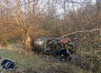 Singurul martor al unui accident mortal a fost reținut pentru că nu a acordat ajutor victimelor și nici nu a sunat la 112