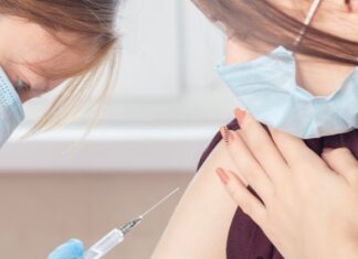 Începe campania de vaccinare a copiilor cu vârste între 12 și 15 ani