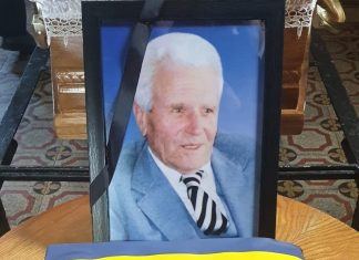 „Când mor, să mă îngropați cu drapelul!”. Veteranul de război, Eftimie Victor, a fost condus pe ultimul drum