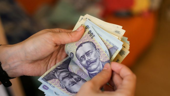 O femeie și-a înscenat răpirea și i-a cerut soțului 5.000 de lei drept răscumpărare