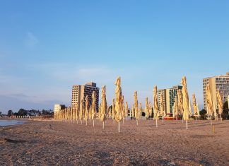 Licitaţie publică pentru închirierea a 12 sectoare de plajă situate în staţiunile Năvodari, Costineşti, Neptun, Jupiter, Venus şi Cordon Venus-Saturn