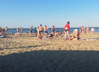 SEX pe PLAJĂ. S-a finalizat cu dosar penal