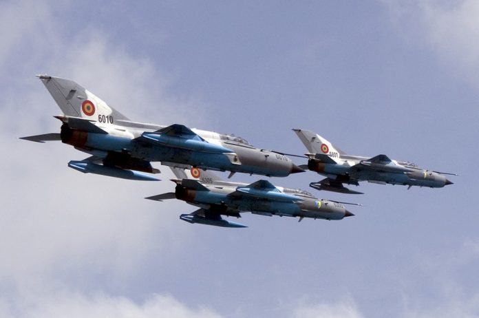 Avioane MIG-21 LanceR vor survola Mangalia