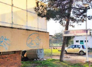 Suspiciuni de vaccinări fictive, la Mangalia. Procurorii DNA au efectuat PERCHEZIŢII la Spitalul Municipal şi la centrul de vaccinare din localitate