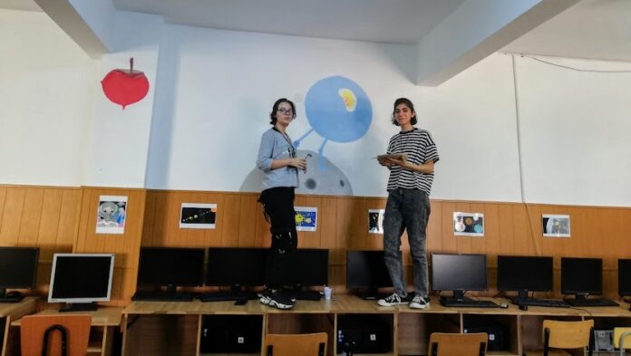 Laboratorul-de-informatica-al-Scolii-Gimnaziale-nr.3-Mangalia 2