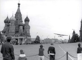 LECȚIA DE ISTORIE – 28 mai: Zborul istoric al lui Mathias Rust, tânărul german care a aterizat cu un mic avion în mijlocul Pieței Roșii din Moscova