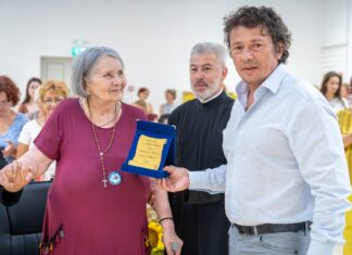 Cultura la Liman, proiect al Primăriei comunei Limanu – a debutat miercuri, 13 iulie, cu vernisajul expoziției “Grădina cu Îngeri”, a cunoscutei artiste Silvia Radu