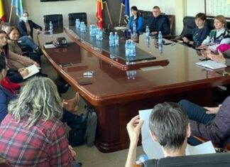 Primarul Cristian Radu, întâlnire cu directorii de școli și conducerea ISJ, pe tema atragerii fondurilor UE